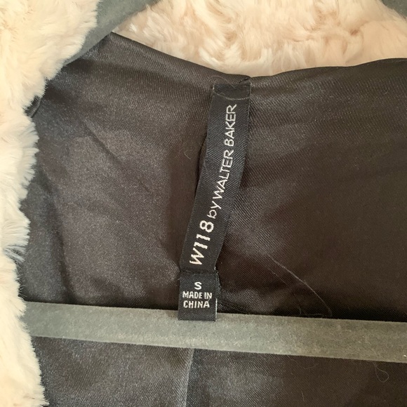 Fuzzy coat 😍 - Picture 5 of 8